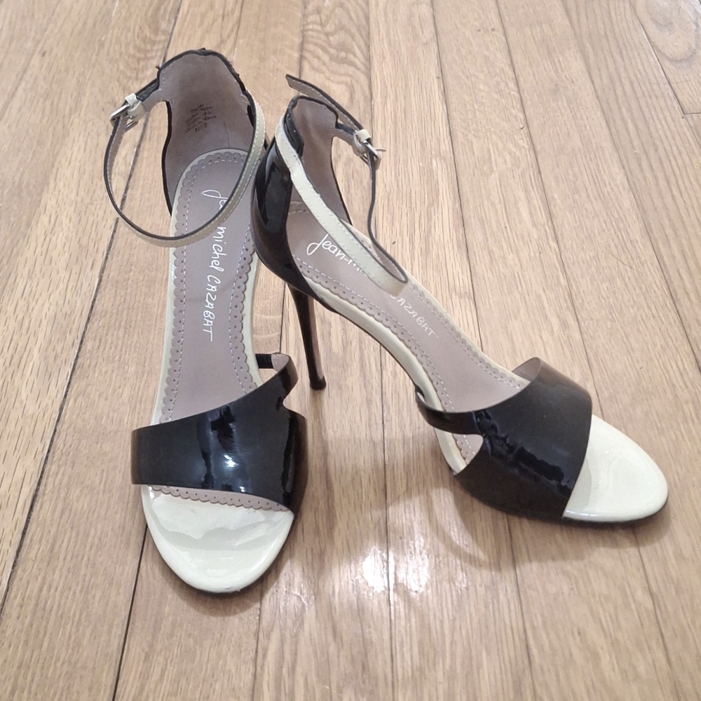 Jean-Michel Cazabat Black & Ivory Patent Leather Strappy Sandals, Sz 8.5